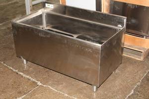 lot 965 image: Regency NSF Stainless Steel Sink