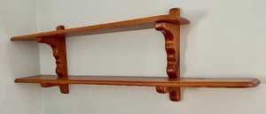 lot 52 image: Fun Vintage Wonderful Wall Shelf