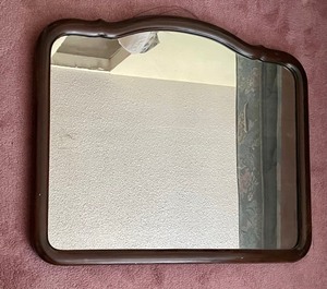 lot 79 image: Vintage Wall  Mirror