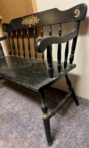 lot 101 image: Vintage Bench