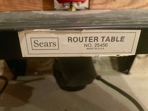 lot 128 image: Sears Router Table