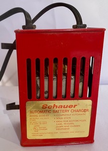 lot 281 image: Schauer Automatic Battery Charger