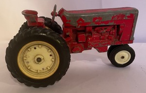 lot 268 image: ERTL Tractor