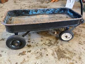 lot 220 image: Vintage Metal Wagon