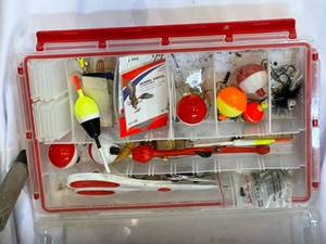 lot 250 image: Vintage Fishing Lot