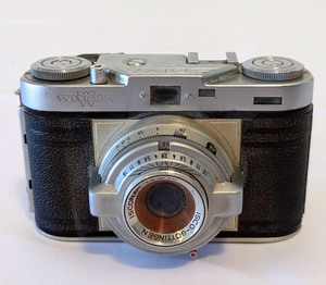 lot 162 image: Wirgin Edixa II Camera