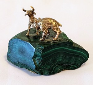 lot 170 image: Small Malachite and Brass Sculpture