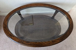 lot 172 image: Vintage Glass Topped Coffee Table