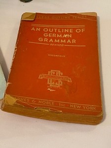 lot 16 image: Fun Vintage Books