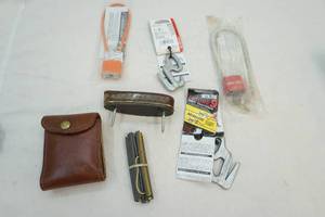 lot 12 image: gun supplies