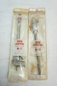lot 13 image: Irwin Lockheads