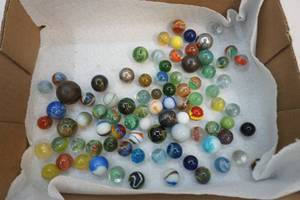 lot 39 image: marbles