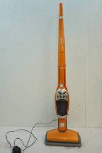 lot 93 image: electrolux vacuum