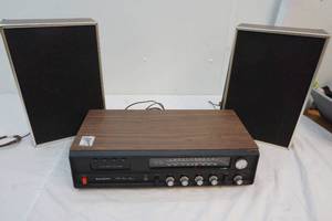 lot 96 image: 8-Track player