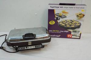lot 150 image: Top chips kit, waffle iron