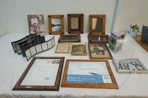 lot 178 image: picture frames