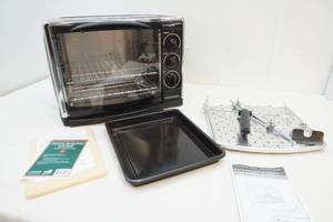 lot 206 image: Toaster oven