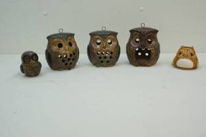 lot 232 image: Owl candle holders