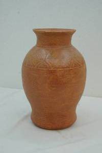 lot 235 image: Plantervase