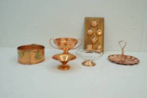 lot 238 image: Kitchenware