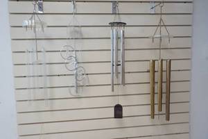 lot 271 image: Whindchimes