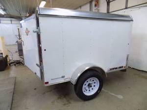 lot 1 image: Carry-On Cargo Trailer