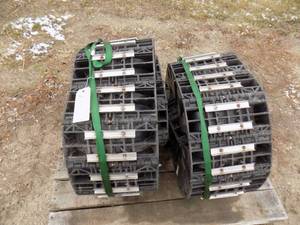 lot 25 image: Plastic Tracks