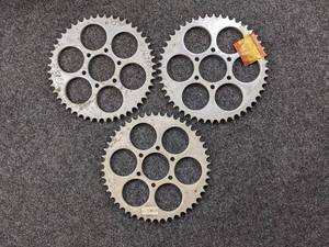 lot 1673 image: NOS - (Lot of 3) 1969-70 Suzuki TS250 Rear Chain Sprockets - Part No. 64511-16750