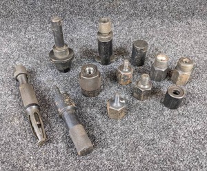 lot 1691 image: OEM Suzuki Bearing Puller and Accessories - Part No. 09923-73210