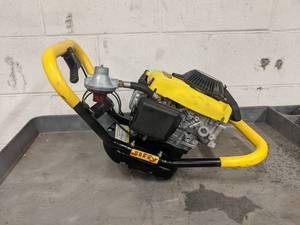 JIFFY Model Pro4 Propane Powered Ice Auger Head - Starts and Runs - NO SHIPPING