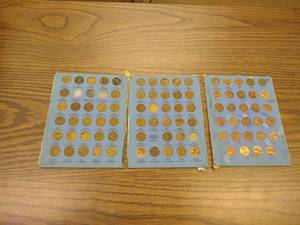 lot 105 image: Wheat Cents with Book, Starting 194...