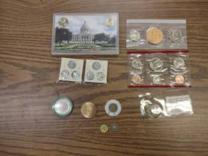 lot 109 image: Assorted Coins & Tokens...