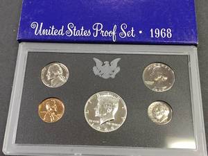 lot 113 image: 1968 Proof Coin Set...