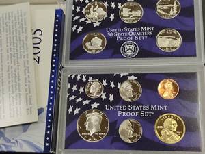 lot 167 image: 2005 Proof Coin Set...