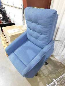 lot 30 image: Classic Power Chenille Recline and Lift Wingback Chair