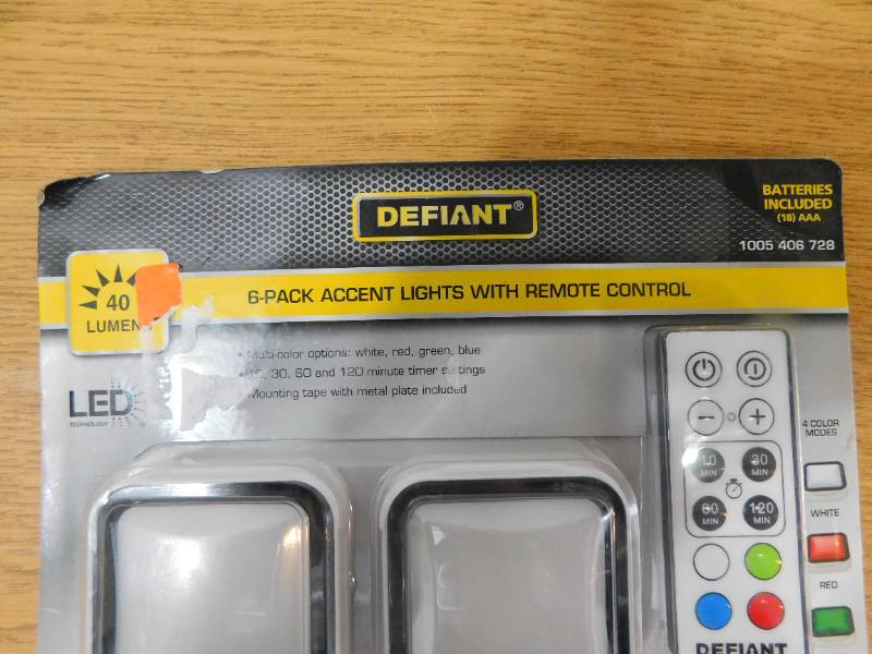 Defiant 40 Lumens Accent Light Combo with Remote Control (6-pack)