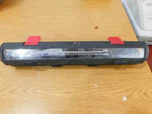 lot 109 image: Husky 20 ft. lbs. to 100 ft. lbs. 38 in. Drive Torque Wrench