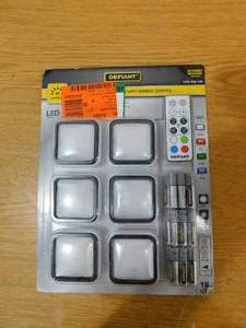lot 121 image: Defiant 40 Lumens Accent Light Combo with Remote Control (6-Pack)