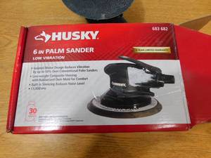 lot 129 image: Husky 6 in. Low Vibration Palm Sander
