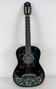 lot 31 image: 2008 Esteban Duende Guitar & Case - Acoustic Classical Electric