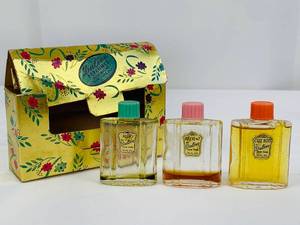 lot 52 image: Vintage Personal Items - John F. Wallet, Cigarette Case, Lighter, Duleve Perfume, Compact