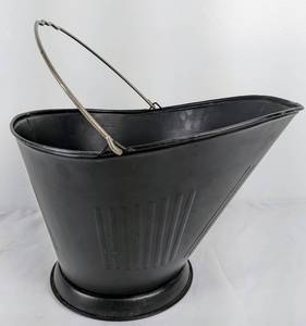 lot 95 image: Black Coal & Ash Scuttle - Metal Fireplace Bucket  Coal Hod