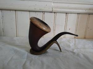 lot 15 image: Old Tobacco Smoking Pipe with Brass Stand