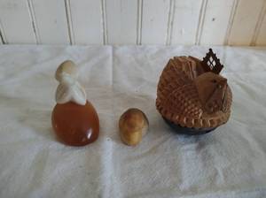 lot 81 image: Hand Carved Figurines