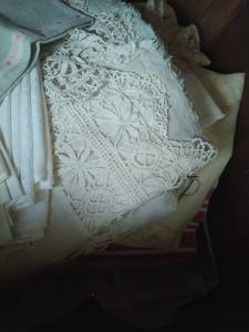 lot 44 image: Huge Collection of Vintage Linens