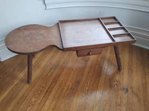 lot 131 image: Vintage Coffee Table