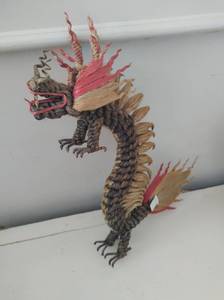 lot 140 image: Braded Rope Dragon