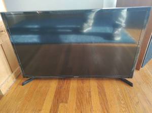 lot 161 image: Samsung TV
