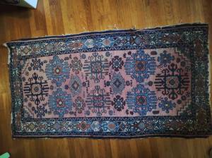 lot 182 image: Small Area Rug