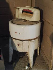lot 267 image: Vintage Washing Machine